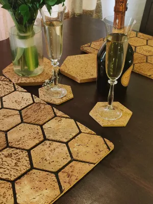 Cork Dinner Table Set Of Coasters Trivets Placemats - 6 Each