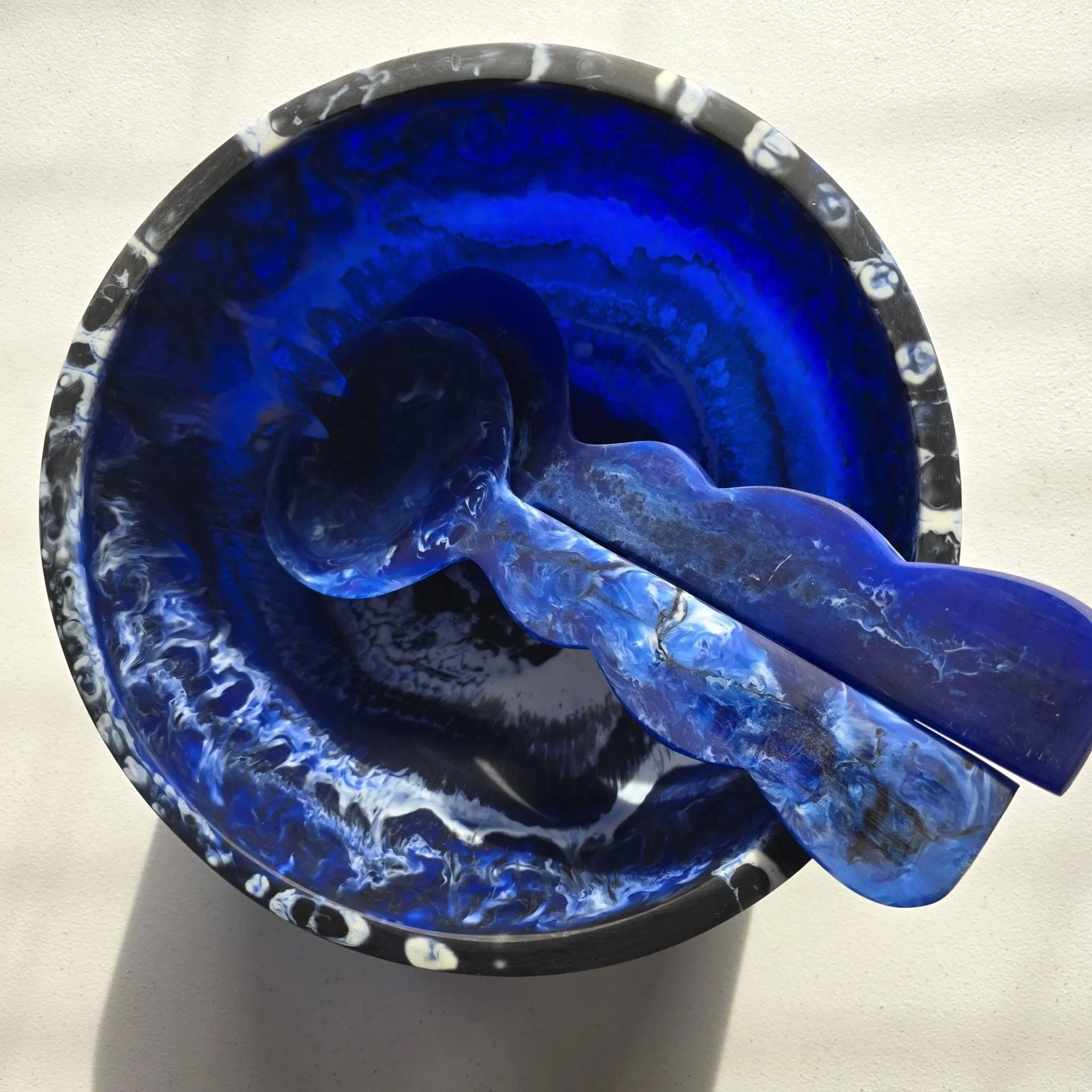 Large Resin Salad Serving Bowl & Server - Matte: Dark Blue